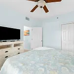 Laketown Wharf #624 Beautiful Gulf View By Nautical Properties