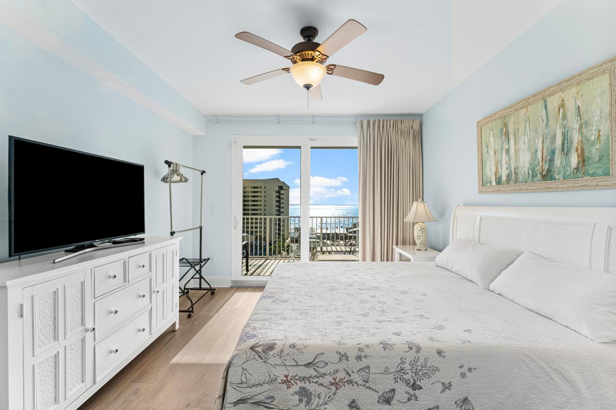 Laketown Wharf #624 Beautiful Gulf View By Nautical *